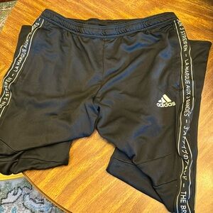 ADIDAS ATHLETIC PANTS MENS SIZE LARGE